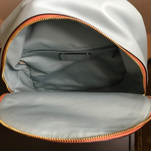 Coach Charlie Medium Backpack (Sunglasses) - Picture 5 of 7